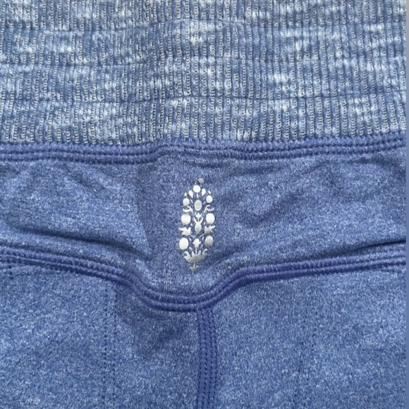 FREE PEOPLE Undercover Base Layer Leggings NWT (Sold Out On Free People) - Picture 6 of 9